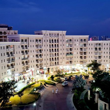 ホテルLord Krishna Palace Vrindāvan エクステリア 写真